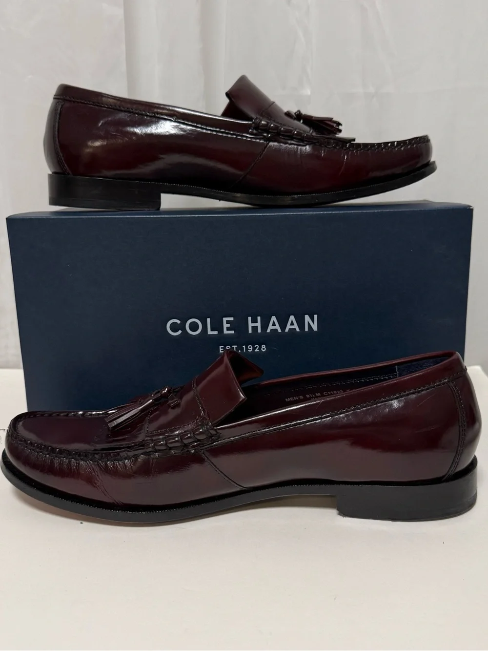 Men’s 9.5 Cole Haan Men's Dark Burgundy Tassel Leather Loafers